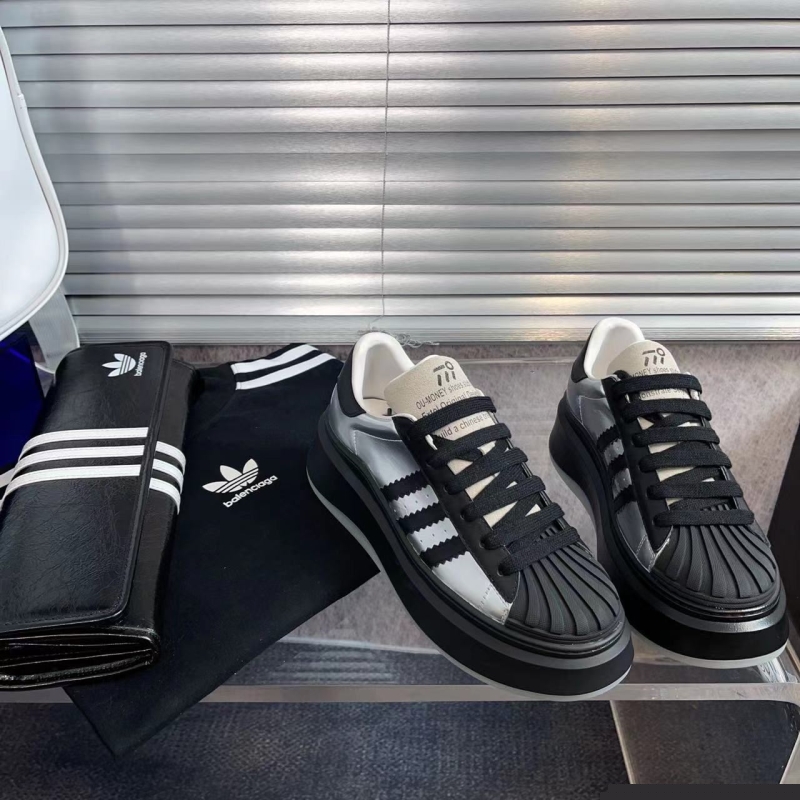 Other Sneakers